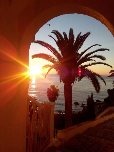 Atardecer en el balcon de europa - Apartamento calabella